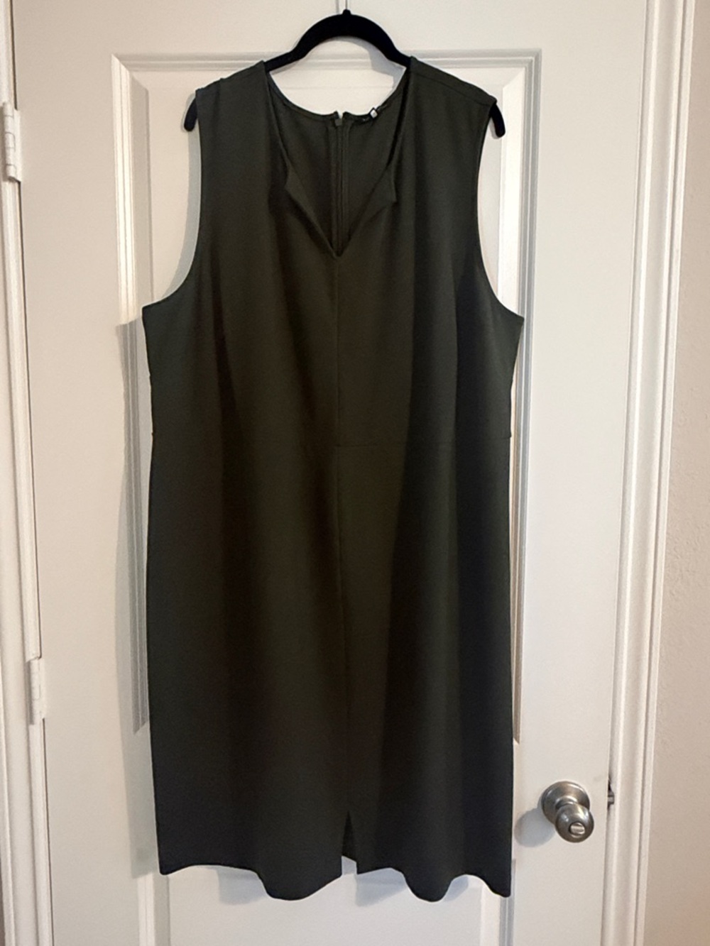 Sleeveless Olive Shift Dress - Classic Minimalist